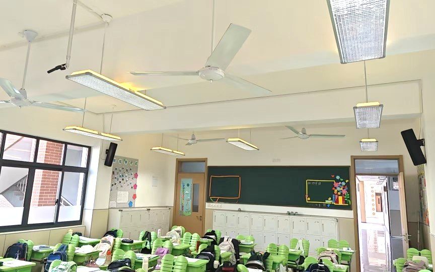 上海市铜川学校